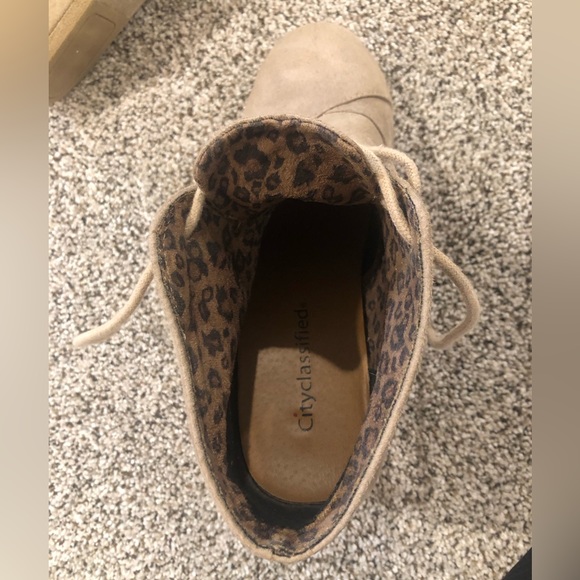 City Classified Brown Booties - Picture 4 of 5